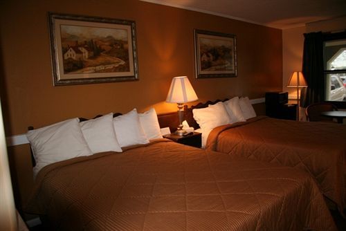 Cherry Lane Motor Inn Amish Country Ronks Eksteriør bilde