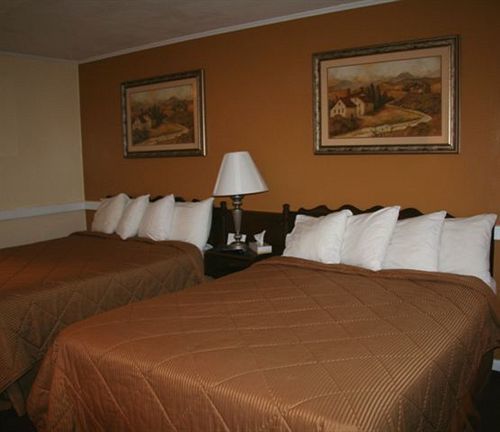Cherry Lane Motor Inn Amish Country Ronks Eksteriør bilde